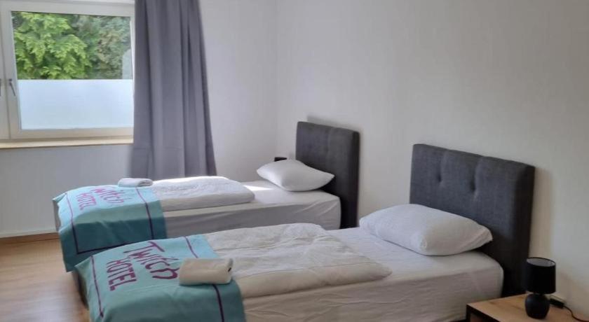 Twitch Apartments Achim Eksteriør bilde